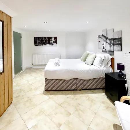 بيت للعطل South Parade Mansions بريستول